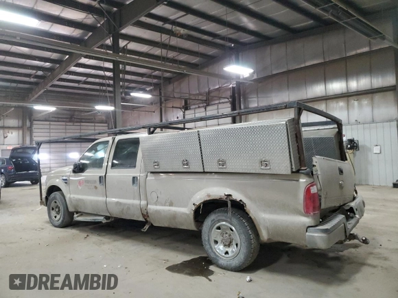 2008 Ford F-250 XL with VIN 1FTSW20528ED44586, listed as a Copart auction lot 83559544 with 325,052 mi miles and Salvage title. Bid and sale history available at DreamBid. Image 2.