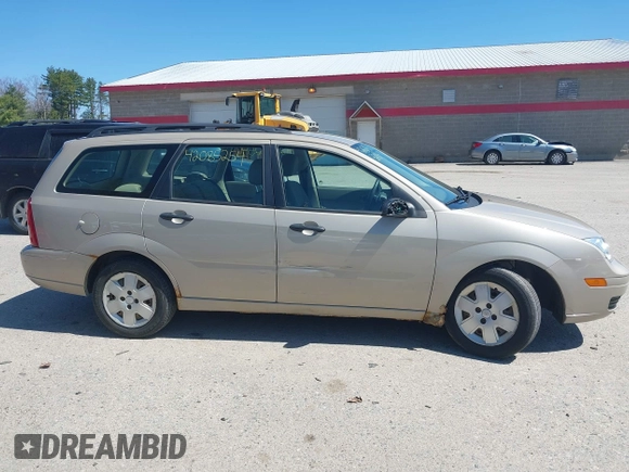2007 Ford Focus SE with VIN 1FAFP36N47W216229, listed as a IAAI auction lot 42085254 with 57,586 mi miles and . Bid and sale history available at carsss.com. Image 14.