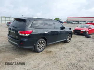 2014 Nissan Pathfinder SL with VIN 5N1AR2MM0EC607116, listed as a IAAI auction lot 41944716 with 215,670 mi miles and . Bid and sale history available at DreamBid. Image 4.