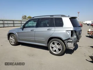 2015 Mercedes-Benz GLK 350 with VIN WDCGG5HB5FG439945, listed as a Copart auction lot 75044054 with 76,506 mi miles and Salvage Title. Bid and sale history available at DreamBid. Image 2.