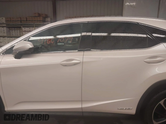 2017 Lexus RX with VIN 2T2BGMCA5HC012321, listed as a IAAI auction lot 41667079 with 92,698 mi miles. Bid and sale history available at carsss.com. Image 15.