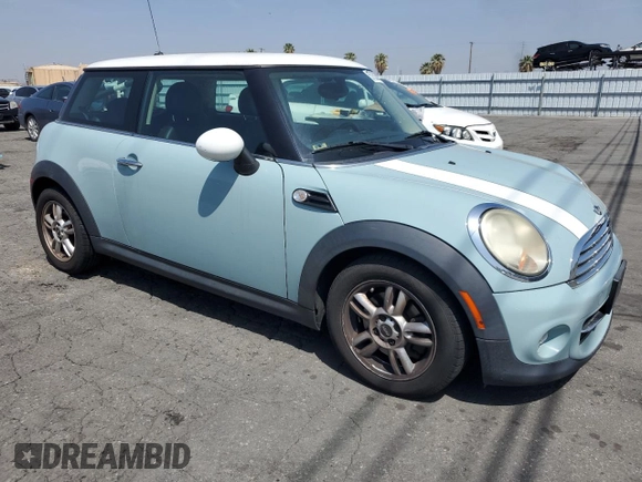2012 MINI Hardtop with VIN WMWSU3C51CT543931, listed as a Copart auction lot 57533695 with 89,206 mi miles and Clean Title. Bid and sale history available at DreamBid. Image 4.