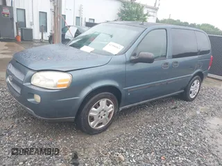 2007 Chevrolet Uplander LS z VIN 1GNDU23117D118557, wystawiony jako IAAI lot #42390263 z przebiegiem 119 529 mil mil oraz . Historia ofert i sprzedaży dostępna na DreamBid. Obrazek 2.