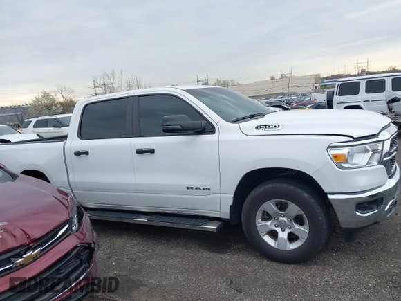 2024 Ram 1500 Big Horn with VIN 1C6SRFFT6RN115065, listed as a IAAI auction lot 41997639 with 15,453 mi miles and . Bid and sale history available at DreamBid. Image 14.