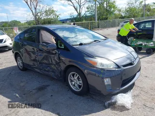 2011 Toyota Prius I with VIN JTDKN3DUXB1404431, listed as a IAAI auction lot 42045275 with 101,293 mi miles. Bid and sale history available at carsss.com. Image 1.
