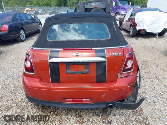 2011 MINI Convertible with VIN WMWZN3C57BTZ89303, listed as a IAAI auction lot 42352242 with 146,448 mi miles and . Bid and sale history available at DreamBid. Image 16.