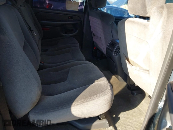2006 GMC Sierra 1500 with VIN 2GTEC13N661293443, listed as a IAAI auction lot 41635774 with 371,965 mi miles and . Bid and sale history available at DreamBid. Image 8.