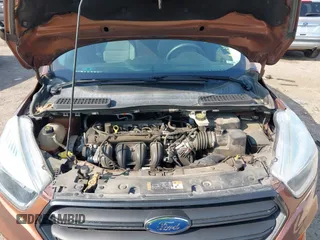 2017 Ford Escape S z VIN 1FMCU0F79HUC31792, wystawiony jako IAAI lot #42377599 z przebiegiem 98 300 mil mil oraz . Historia ofert i sprzedaży dostępna na DreamBid. Obrazek 10.