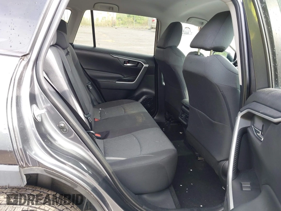2020 Toyota RAV4 XLE with VIN 2T3W1RFV4LC040257, listed as a IAAI auction lot 42448299 with 77,618 mi miles and . Bid and sale history available at DreamBid. Image 8.