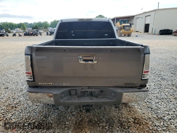 2013 GMC Sierra 1500 SLT with VIN 3GTP2WE73DG171361, listed as a Copart auction lot 54653995 with 187,218 mi miles and Salvage title. Bid and sale history available at DreamBid. Image 6.
