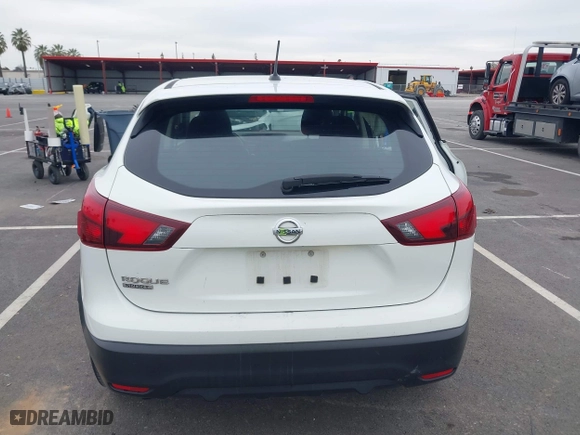 2019 Nissan Rogue Sport SV with VIN JN1BJ1CP7KW239410, listed as a IAAI auction lot 41840678 with 68,307 mi miles. Bid and sale history available at carsss.com. Image 16.