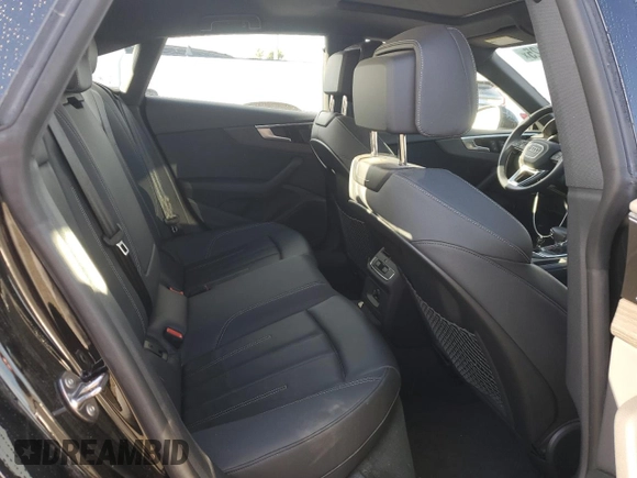 2024 Audi A5 Sportback S line Premium z VIN WAUDACF58RA004479, wystawiony jako Copart lot #48067125 z przebiegiem 5 952 mil mil oraz Szkoda całkowita • Salvage title. Historia ofert i sprzedaży dostępna na DreamBid. Obrazek 10.