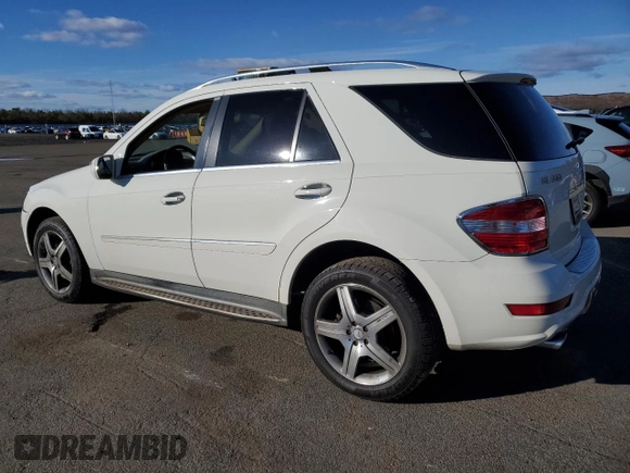 2010 Mercedes-Benz M 550 with VIN 4JGBB7CB8AA602077, listed as a Copart auction lot 83598804 with 111,633 mi miles and Salvage Title. Bid and sale history available at DreamBid. Image 2.