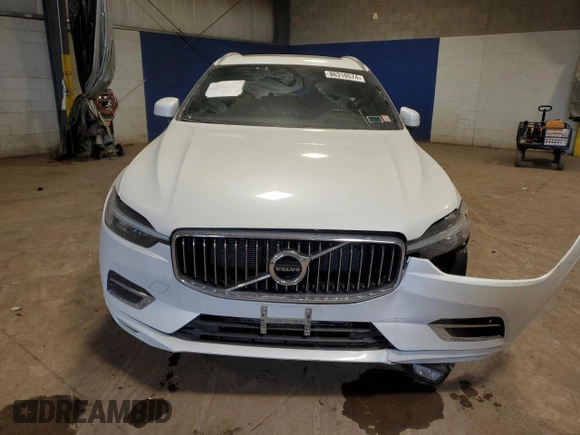 2021 Volvo XC60 Inscription with VIN YV4102RL5M1851074, listed as a Copart auction lot 86310574 with 41,535 mi miles and Salvage title. Bid and sale history available at DreamBid. Image 5.