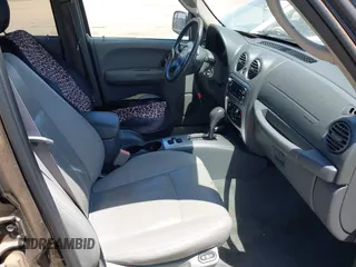 2005 Jeep Liberty Limited with VIN 1J4GL58K05W678660, listed as a IAAI auction lot 42624587 with 135,214 mi miles and . Bid and sale history available at DreamBid. Image 5.
