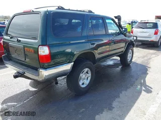 2001 Toyota 4Runner SR5 with VIN JT3HN86R919052107, listed as a IAAI auction lot 41868343 with 248,973 mi miles. Bid and sale history available at carsss.com. Image 4.