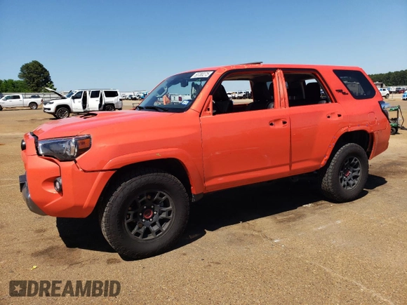 2024 Toyota 4Runner TRD Off Road with VIN JTERU5JR3R6301177, listed as a Copart auction lot 53780275 with 11,488 mi miles and Clean title. Bid and sale history available at DreamBid. Image 1.