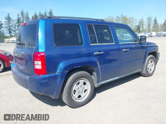 2009 Jeep Patriot Sport with VIN 1J4FT28B29D167558, listed as a IAAI auction lot 42035618 with 166,854 mi miles. Bid and sale history available at carsss.com. Image 4.