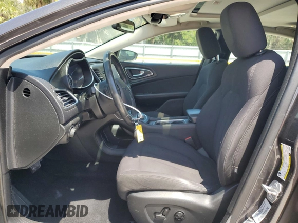 2015 Chrysler 200 Limited with VIN 1C3CCCAB8FN559592, listed as a Copart auction lot 53809995 with 86,566 mi miles and Salvage Title. Bid and sale history available at DreamBid. Image 7.
