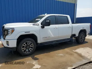 2021 GMC Sierra 2500HD AT4 z VIN 1GT49PEY2MF318736, wystawiony jako Copart lot #67909674 z przebiegiem 33 522 mil mil oraz Czysty tytuł • Clean title. Historia ofert i sprzedaży dostępna na DreamBid. Obrazek 1.