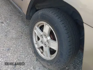 2005 Jeep Grand Cherokee Laredo с VIN 1J4HR48N95C702088, выставлен на аукционе IAAI как лот 42618348 с пробегом Не указан миль и . История ставок и продаж доступна на DreamBid. Изображение 11.