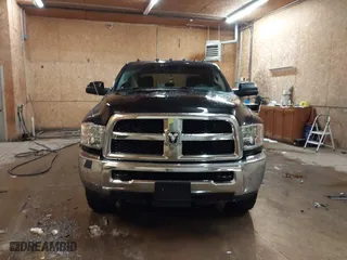 2018 Ram 2500 Tradesman with VIN 3C6UR5CJ5JG277725, listed as a IAAI auction lot 41577938 with 81,262 mi miles. Bid and sale history available at carsss.com. Image 12.