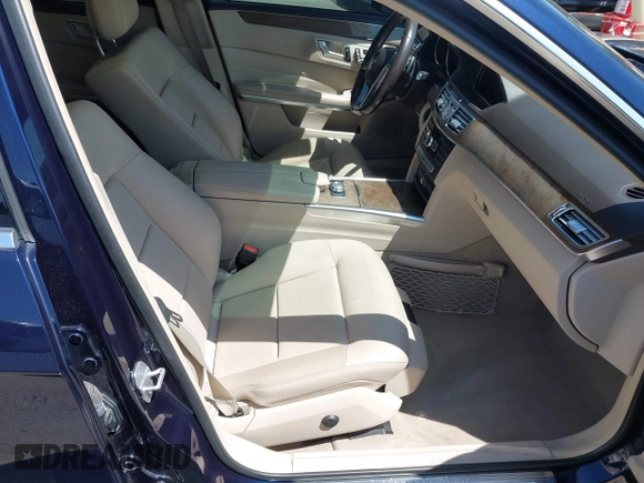 2014 Mercedes-Benz E 350 Sport with VIN WDDHF5KB2EA997989, listed as a IAAI auction lot 42067922 with 57,119 mi miles and . Bid and sale history available at DreamBid. Image 5.