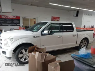 2016 Ford F-150 XLT z VIN 1FTEW1EG9GFD07335, wystawiony jako IAAI lot #42324340 z przebiegiem 74 079 mil mil oraz . Historia ofert i sprzedaży dostępna na DreamBid. Obrazek 14.