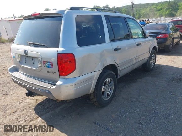 2004 Honda Pilot EX with VIN 2HKYF18504H556213, listed as a IAAI auction lot 42137221 with 225,781 mi miles and . Bid and sale history available at DreamBid. Image 4.