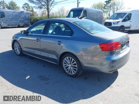 2011 Volkswagen Jetta SEL с VIN 3VWLZ7AJ2BM078649, выставлен на аукционе IAAI как лот 41778648 с пробегом 173 367 миль миль и . История ставок и продаж доступна на DreamBid. Изображение 3.