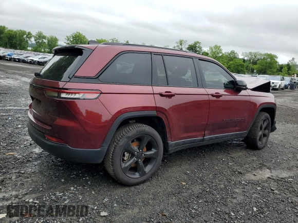 2023 Jeep Grand Cherokee Altitude with VIN 1C4RJHAG8PC515657, listed as a Copart auction lot 59985725 with 120,758 mi miles and Salvage title. Bid and sale history available at DreamBid. Image 3.