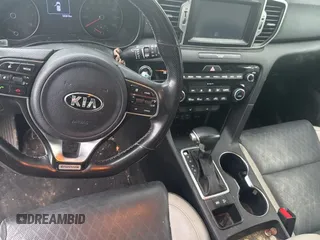 2018 Kia Sportage EX с VIN KNDPN3AC4J7399059, выставлен на аукционе Copart как лот 62429205 с пробегом 130 919 миль миль и Чистый • Clean title. История ставок и продаж доступна на DreamBid. Изображение 9.