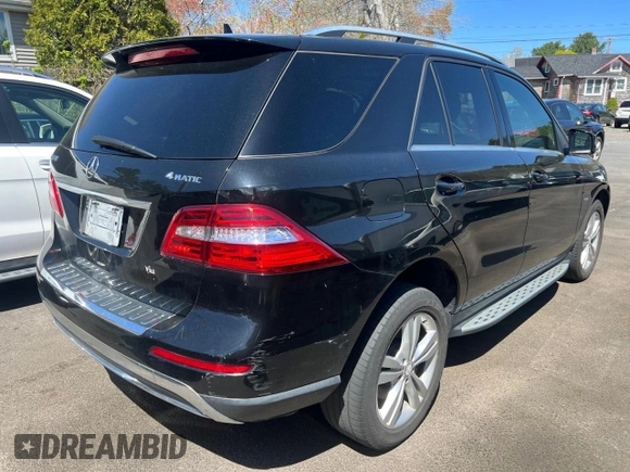 2012 Mercedes-Benz M ML 350 with VIN 4JGDA5HB8CA056893, listed as a Copart auction lot 55484165 with 216,663 mi miles and Clean Title. Bid and sale history available at carsss.com. Image 4.
