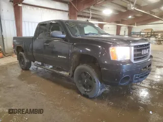 2010 GMC Sierra 1500 SLE z VIN 1GTSKVE37AZ147819, wystawiony jako Copart lot #50030485 z przebiegiem 175 320 mil mil oraz Czysty tytuł • Clean title. Historia ofert i sprzedaży dostępna na DreamBid. Obrazek 4.
