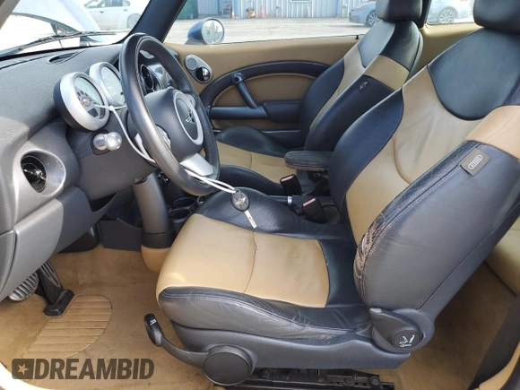 2005 MINI Hardtop S with VIN WMWRE33465TG95065, listed as a Copart auction lot 55536195 with 104,064 mi miles and Clean Title. Bid and sale history available at DreamBid. Image 7.