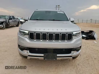 2022 Jeep Wagoneer Series III with VIN 1C4SJUDT4NS168124, listed as a Copart auction lot 59951125 with 30,097 mi miles and Salvage title. Bid and sale history available at DreamBid. Image 5.