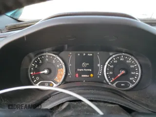 2020 Jeep Renegade Altitude with VIN ZACNJABB0LPL99236, listed as a Copart auction lot 44825675 with 83,809 mi miles and Salvage Title. Bid and sale history available at DreamBid. Image 9.