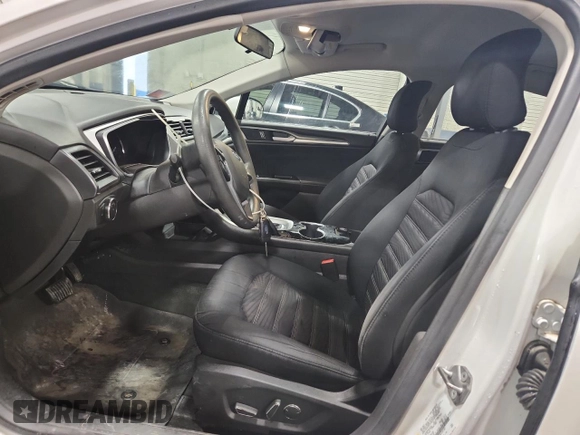 2016 Ford Fusion SE z VIN 1FA6P0HD8G5107507, wystawiony jako Copart lot #60481635 z przebiegiem 236 873 mil mil oraz Szkoda całkowita • Salvage title. Historia ofert i sprzedaży dostępna na DreamBid. Obrazek 7.