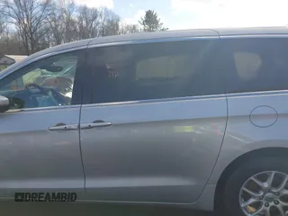 2023 Chrysler Pacifica Touring L с VIN 2C4RC1BG3PR621375, выставлен на аукционе IAAI как лот 41209430 с пробегом 44 856 миль миль и . История ставок и продаж доступна на DreamBid. Изображение 14.