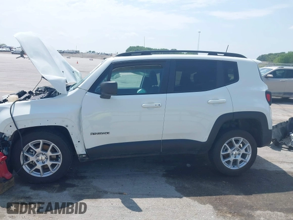 2022 Jeep Renegade Latitude with VIN ZACNJDB11NPN44179, listed as a IAAI auction lot 42523206 with 29,966 mi miles and . Bid and sale history available at DreamBid. Image 14.