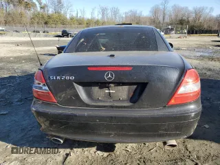 2007 Mercedes-Benz SLK-Class 3.0L with VIN WDBWK54F57F154189, listed as a Copart auction lot 45678515 with 118,934 mi miles and Salvage Title. Bid and sale history available at carsss.com. Image 6.