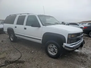 1998 Chevrolet Suburban with VIN 1GNGK26J4WJ325958, listed as a Copart auction lot 43348505 with 154,638 mi miles and Salvage Title. Bid and sale history available at carsss.com. Image 4.