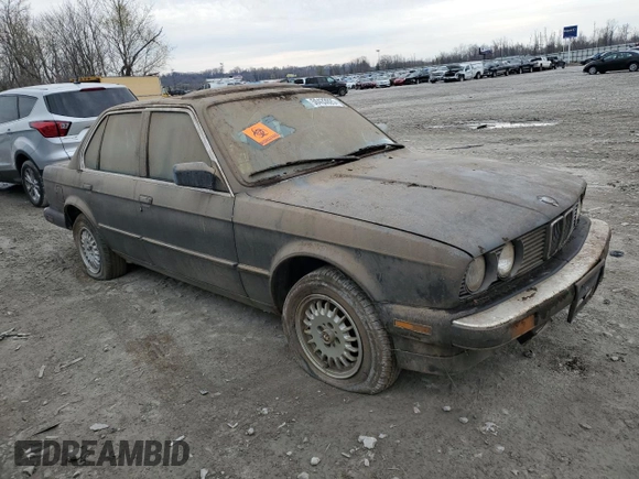 1986 BMW 3 Series 325e z VIN WBAAE6409G1703228, wystawiony jako Copart lot #50433925 z przebiegiem 200 502 mil mil oraz Czysty tytuł • Clean title. Historia ofert i sprzedaży dostępna na DreamBid. Obrazek 4.