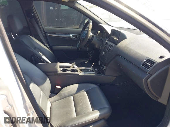 2009 Mercedes-Benz C 300 Sport with VIN WDDGF81X19R070838, listed as a IAAI auction lot 42239289 with 124,855 mi miles and . Bid and sale history available at DreamBid. Image 5.