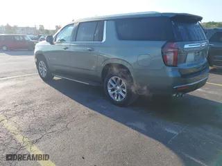 2023 Chevrolet Suburban Premier with VIN 1GNSCFKD6PR517741, listed as a IAAI auction lot 41840855 with 39,501 mi miles. Bid and sale history available at carsss.com. Image 3.