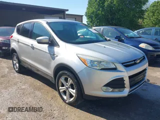 2014 Ford Escape SE with VIN 1FMCU9GX6EUB22401, listed as a IAAI auction lot 42038712 with Not Provided miles and . Bid and sale history available at carsss.com. Image 1.