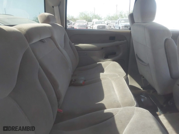 2002 GMC Sierra 2500HD SLE with VIN 1GTHK23U42F250039, listed as a IAAI auction lot 41859816 with 259,830 mi miles. Bid and sale history available at carsss.com. Image 8.