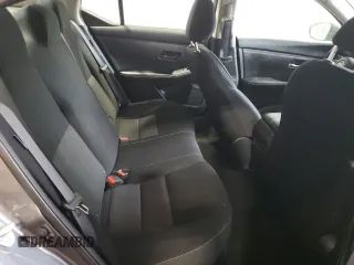 2024 Nissan Sentra SV z VIN 3N1AB8CVXRY332327, wystawiony jako Copart lot #59234505 z przebiegiem 26 950 mil mil oraz Czysty tytuł • Clean title. Historia ofert i sprzedaży dostępna na DreamBid. Obrazek 10.