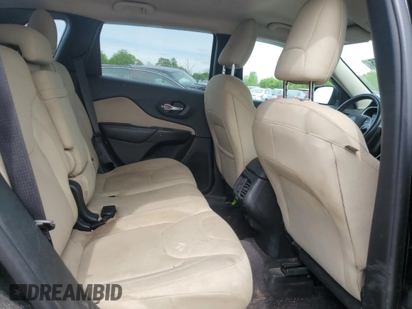 2017 Jeep Cherokee Latitude z VIN 1C4PJLCB9HW540899, wystawiony jako Copart lot #58248955 z przebiegiem 131 871 mil mil oraz Szkoda całkowita • Salvage title. Historia ofert i sprzedaży dostępna na DreamBid. Obrazek 11.