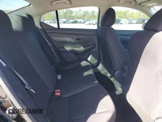 2024 Nissan Sentra S z VIN 3N1AB8BV3RY334549, wystawiony jako Copart lot #48660835 z przebiegiem 2 240 mil mil oraz Szkoda całkowita • Salvage title. Historia ofert i sprzedaży dostępna na DreamBid. Obrazek 10.